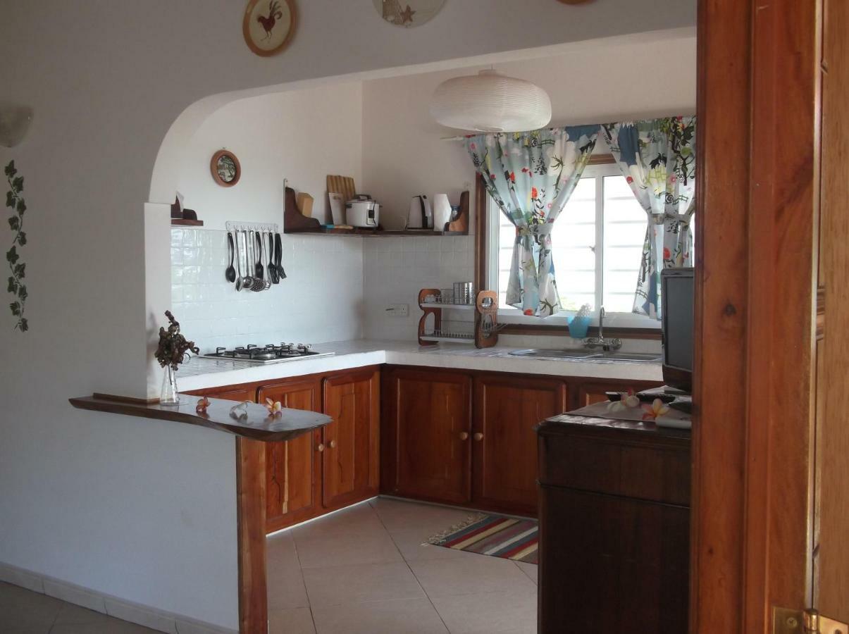 Maison De Vacanze Baie Sainte Anne Bagian luar foto
